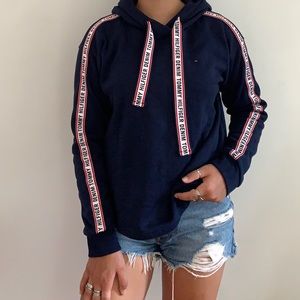 tommy hilfiger hoodie